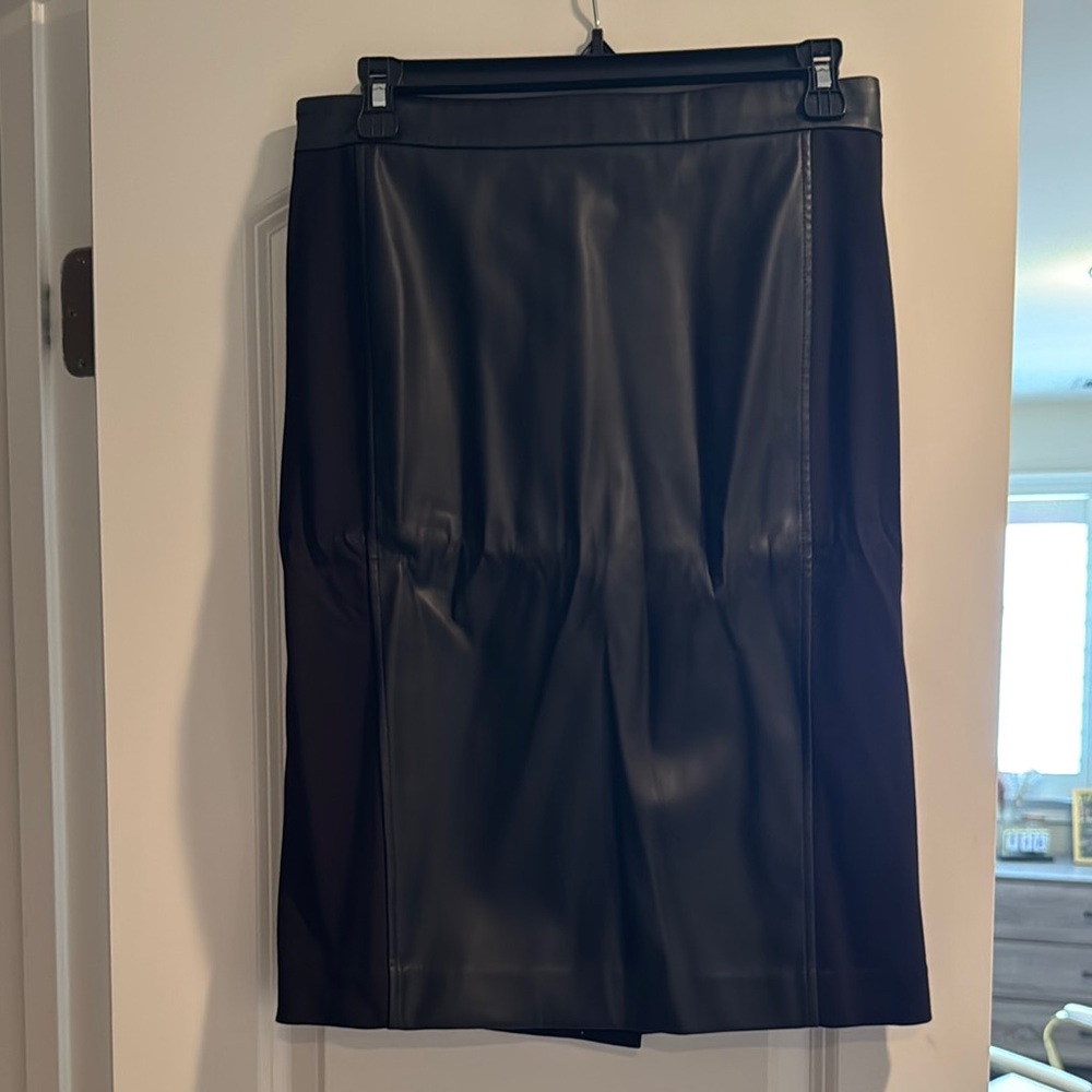 Ann Taylor Black Pencil Skirt Knee-Length Work